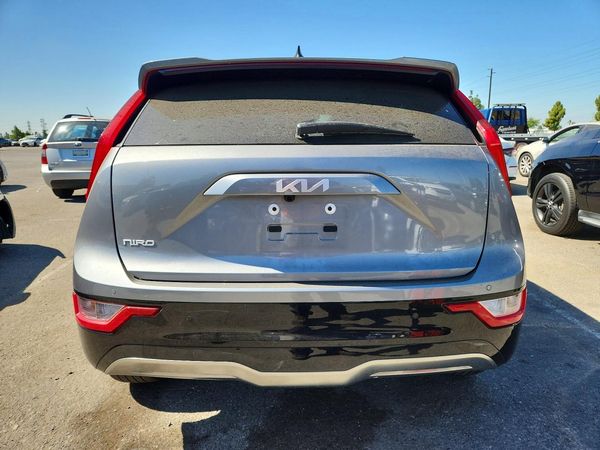 2025 KIA NIRO