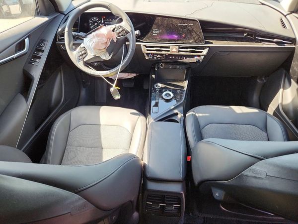 2025 KIA NIRO