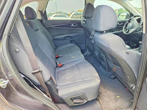 2019 KIA SORENTO L, LX, S