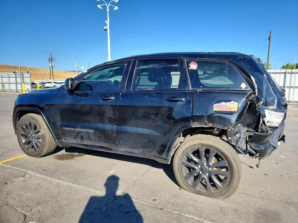 2018 JEEP GRAND CHEROKEE Laredo