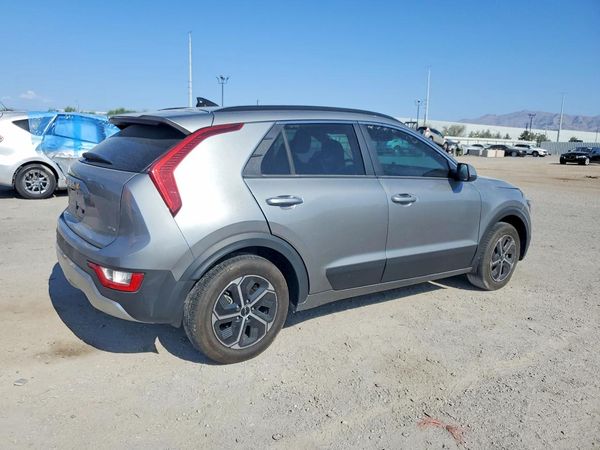 2025 KIA NIRO LX