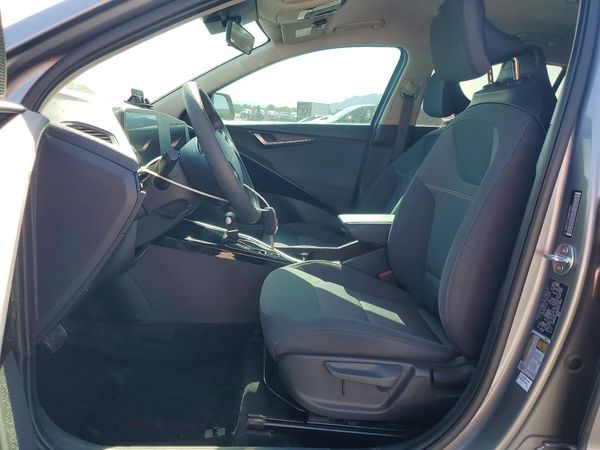 2025 KIA NIRO LX