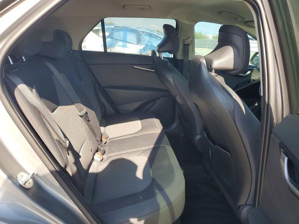 2025 KIA NIRO LX