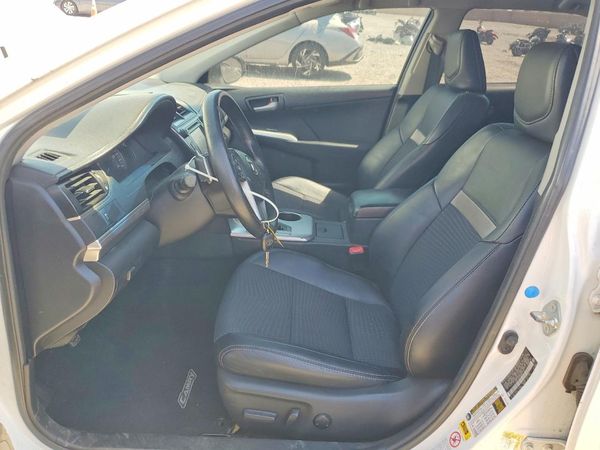 2013 TOYOTA CAMRY