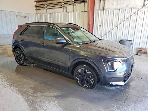 2024 KIA NIRO Wind
