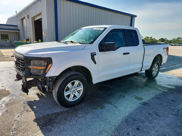 2024 FORD F150
