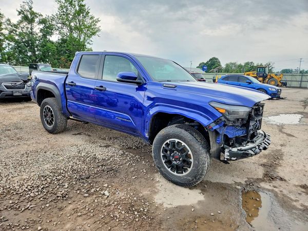 2025 TOYOTA TACOMA