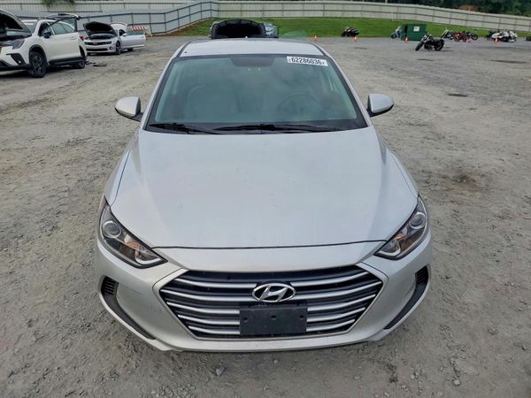 2017 HYUNDAI ELANTRA