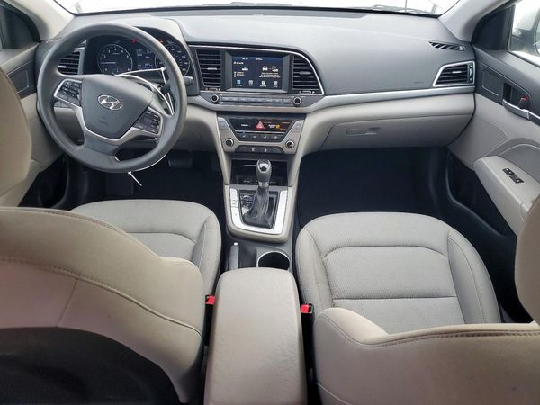 2017 HYUNDAI ELANTRA