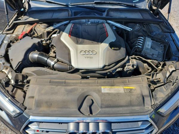 2018 AUDI S4