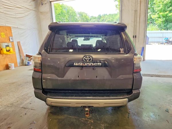 2020 TOYOTA 4RUNNER Base Grade
