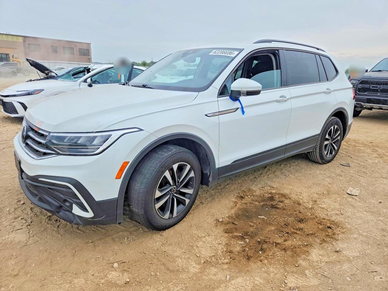 2023 VOLKSWAGEN TIGUAN S