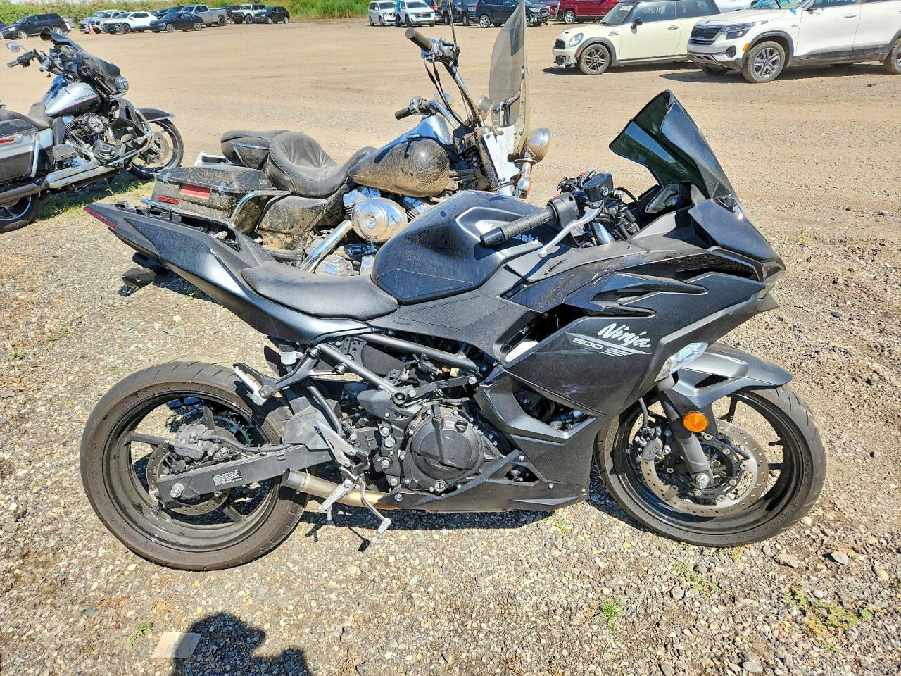 2026 KAWASAKI NINJA 500