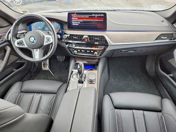 2023 BMW M550XI xDrive