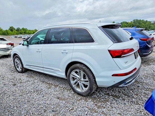 2020 AUDI Q7 quattro Premium Plus