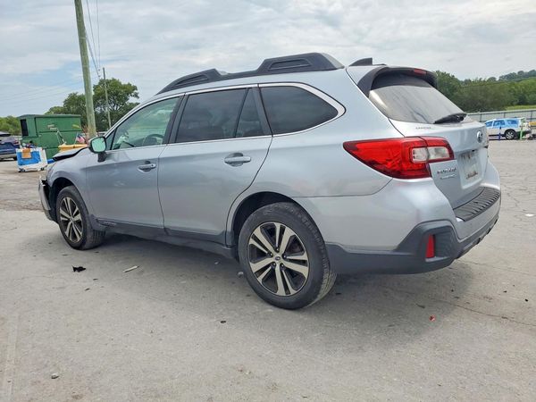 2018 SUBARU OUTBACK Limited+M/R