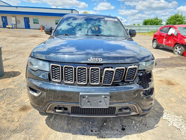 2017 JEEP GRAND CHEROKEE Limited