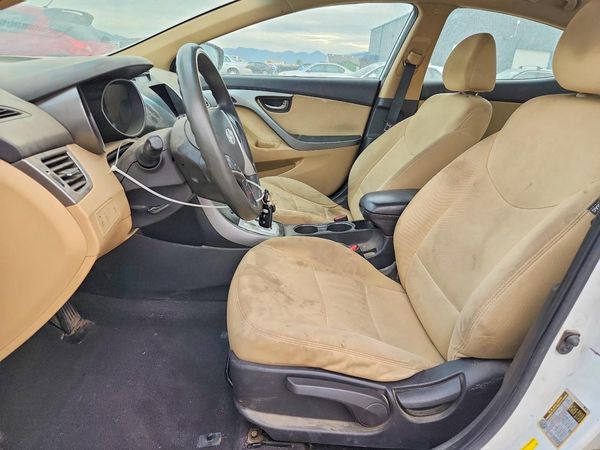 2012 HYUNDAI ELANTRA GLS(Middle grade)