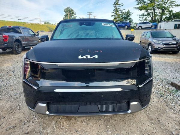2024 KIA EV9 Light