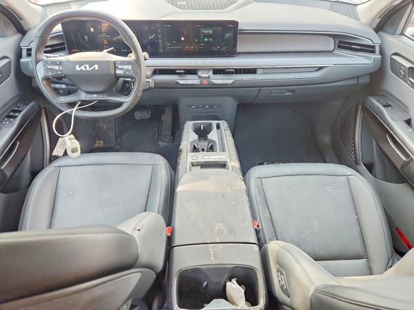 2024 KIA EV9 Light