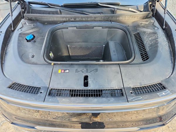 2024 KIA EV9 Light