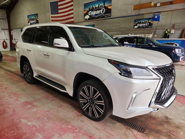 2019 LEXUS LX