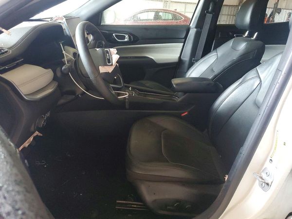 2025 JEEP COMPASS Limited — DENT