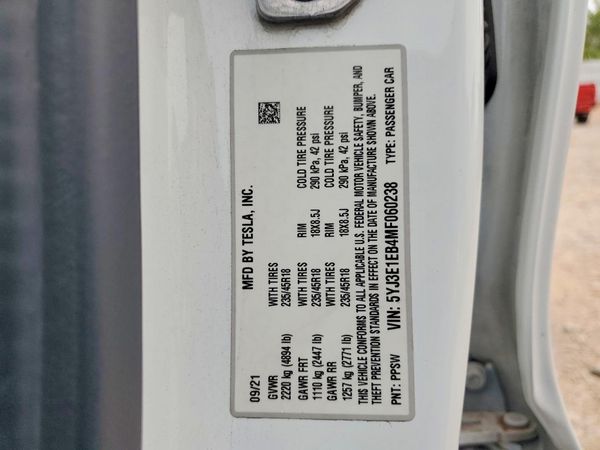 2021 TESLA MODEL 3