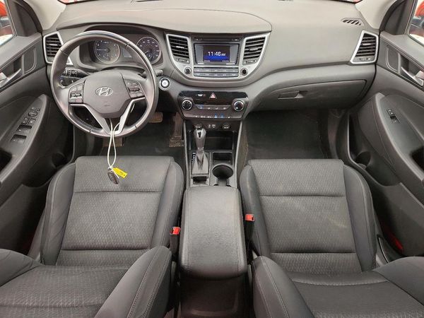 2016 HYUNDAI TUCSON