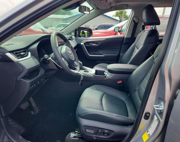 2025 TOYOTA RAV4