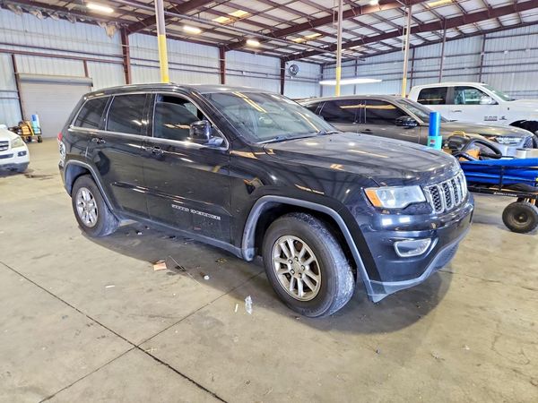 2019 JEEP CHEROKEE Laredo — Passenger 3/4
