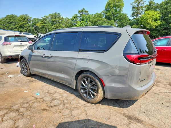 2021 CHRYSLER PACIFICA