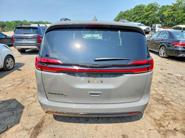 2021 CHRYSLER PACIFICA
