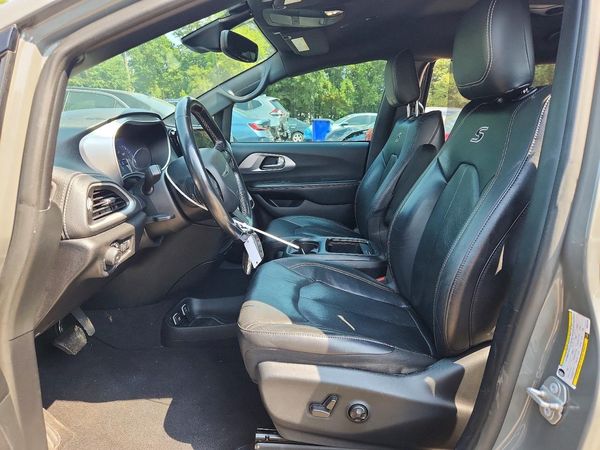 2021 CHRYSLER PACIFICA