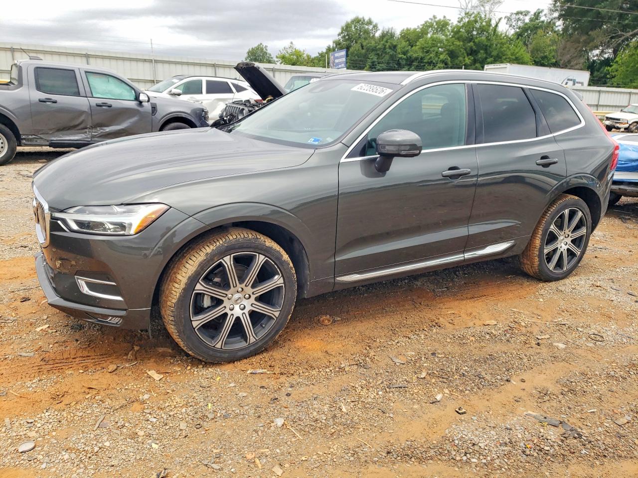 2020 VOLVO XC60