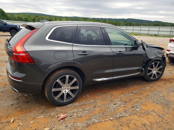 2020 VOLVO XC60