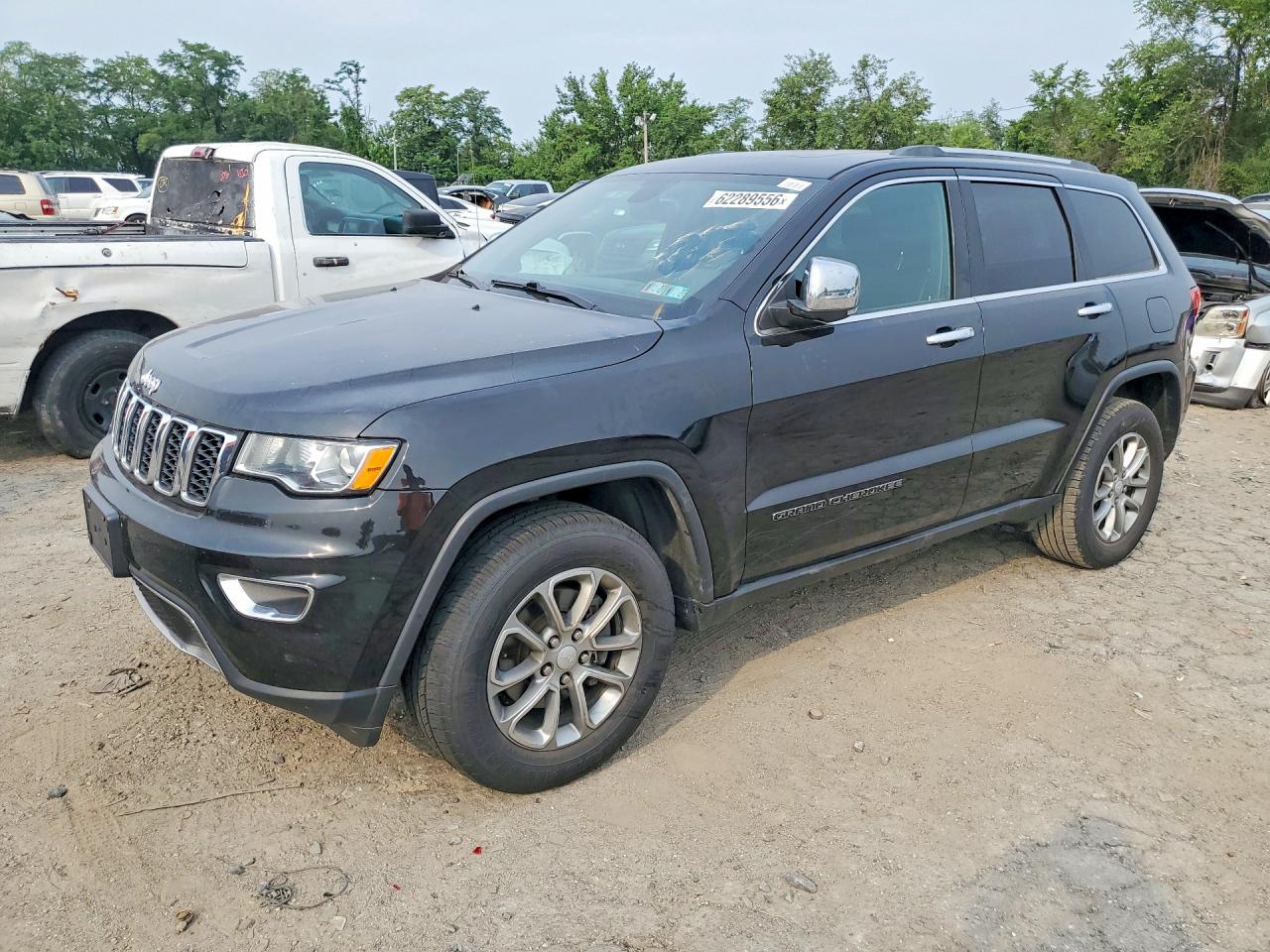 2019 JEEP CHEROKEE Limited — Front 3/4