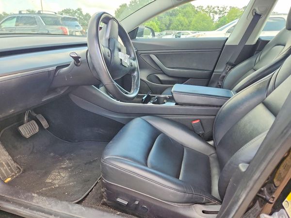 2019 TESLA MODEL 3