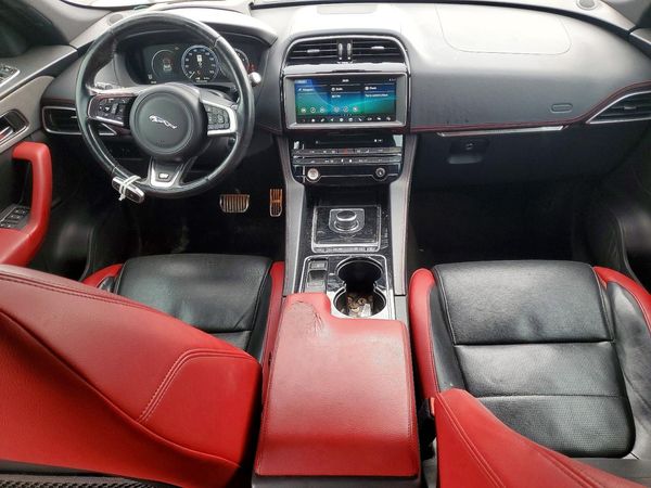 2017 JAGUAR F-PACE S