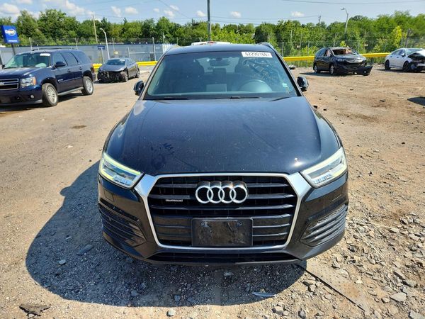 2018 AUDI Q3