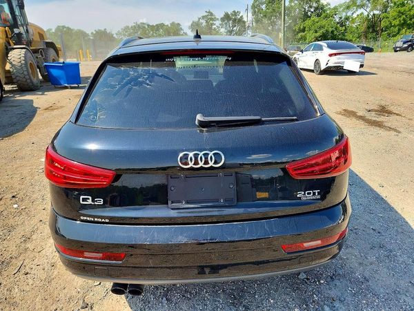 2018 AUDI Q3