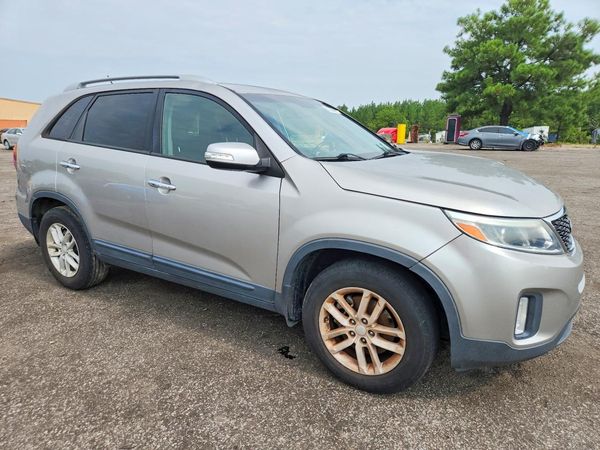 2014 KIA SORENTO
