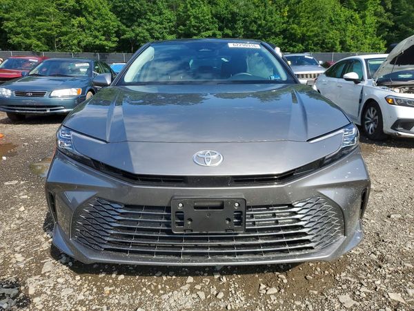 2026 TOYOTA CAMRY