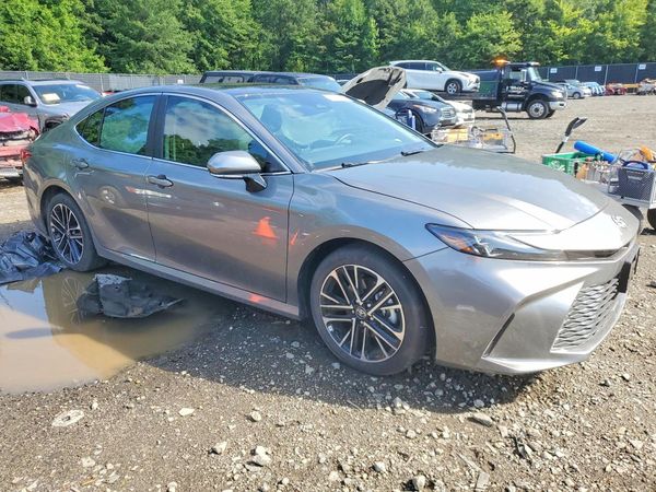 2026 TOYOTA CAMRY