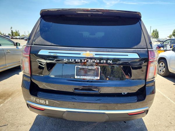 2023 CHEVROLET SUBURBAN LT