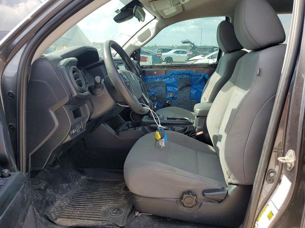 2019 TOYOTA TACOMA SR5