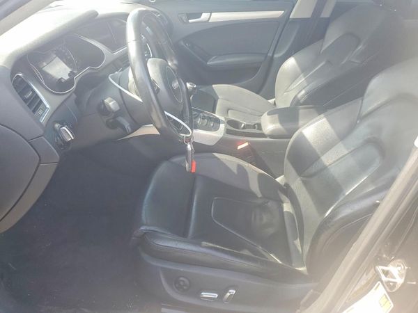 2015 AUDI A4 quattro Premium Plus