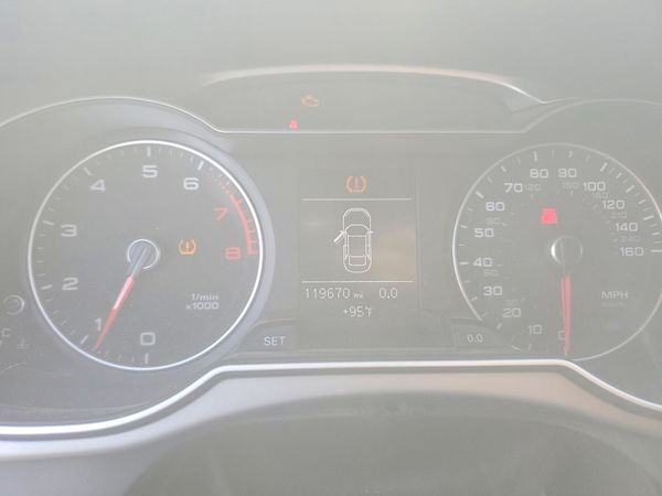 2015 AUDI A4 quattro Premium Plus