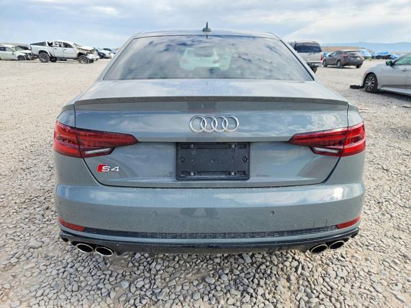 2019 AUDI S4 quattro Premium Plus