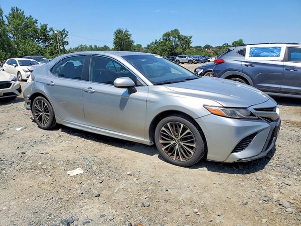 2019 TOYOTA CAMRY